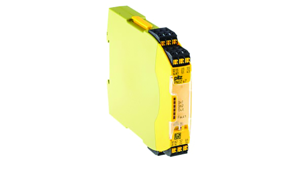 Other view of Pilz PL751187 Safety Relay - PNOZ s7 24V dc - Dual Channel With 4 Safety Contacts - 1 Auxiliary Contact - Automatic Reset